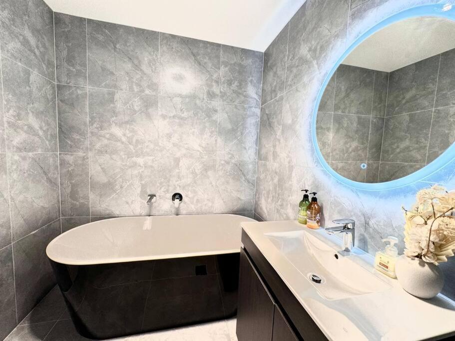 Henderson - 4-Bedrooms Home 奥克兰 外观 照片
